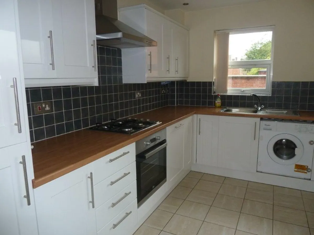 NOTTINGHAM ROAD, MELTON MOWBRAY
