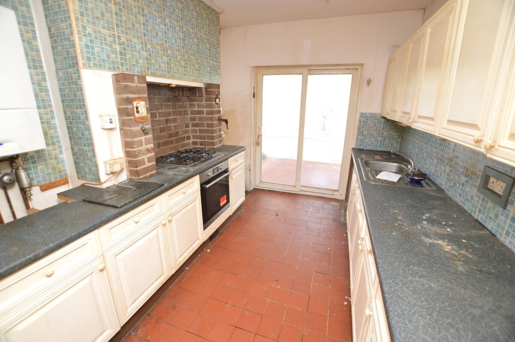 3 bedroom property for sale in North Road, Saltash, Cornwall, PL12