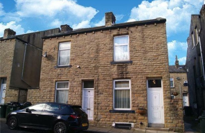 Second Avenue, Keighley 2 bedroom terraced house Holroyds Estate Agents