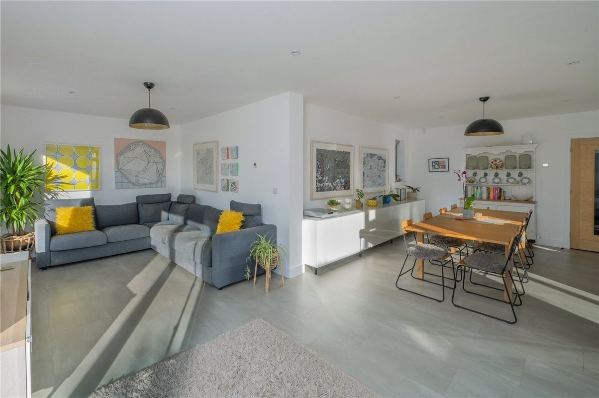 4 bedroom property for sale in Glendale Road, Hengistbury Head