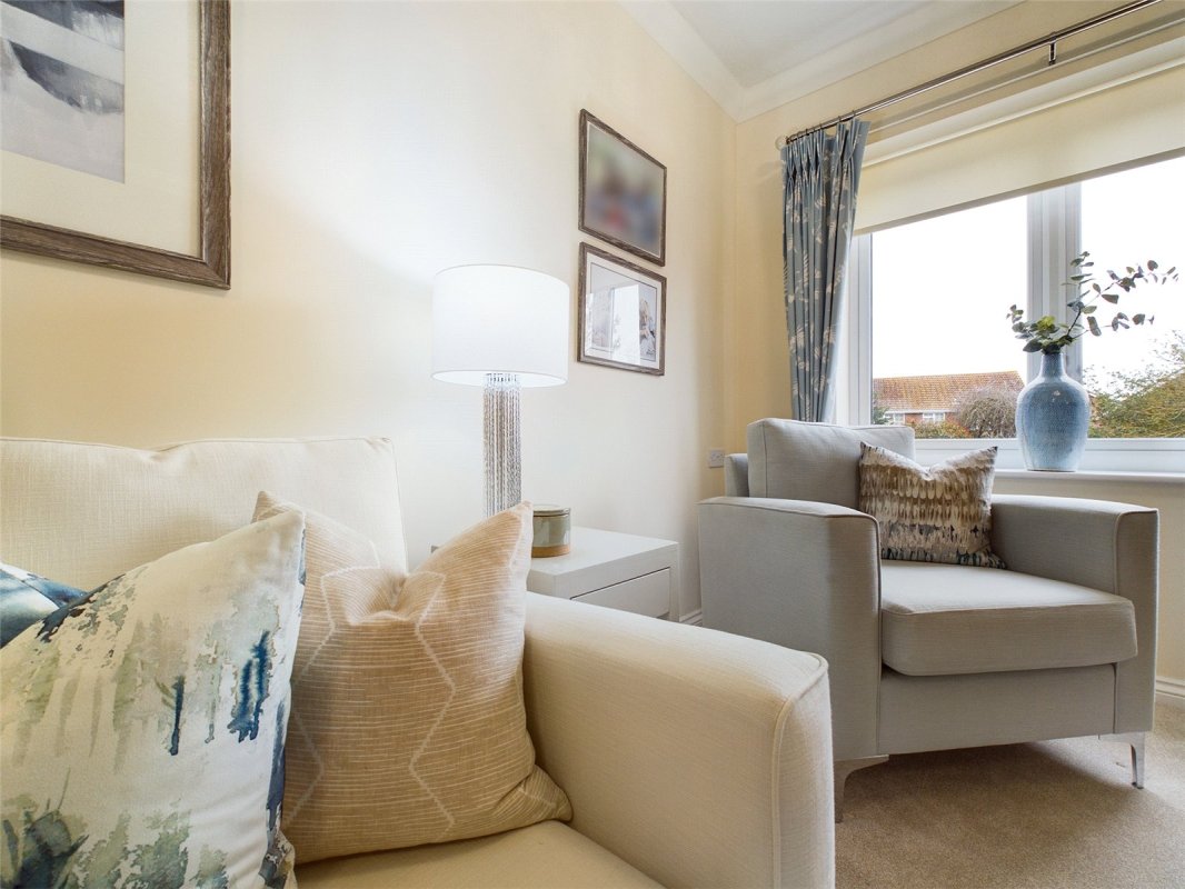 1 bedroom property for sale in Rothesay Lodge, 210 Stuart Road