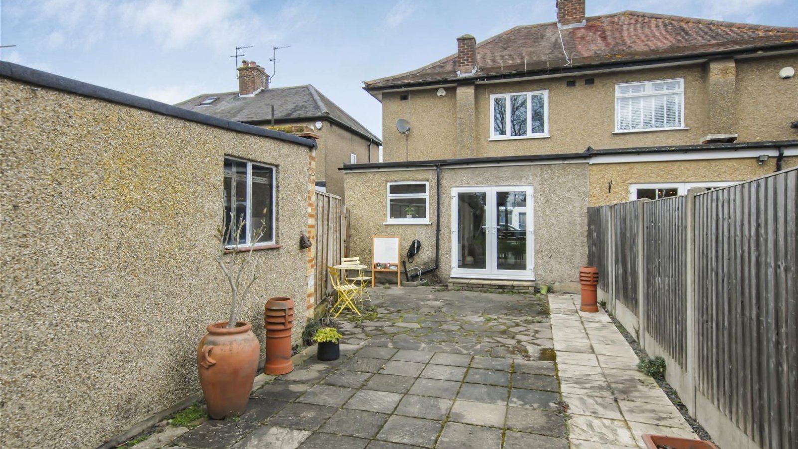 3 bedroom property for sale in Burnham Avenue, Ickenham £627,000