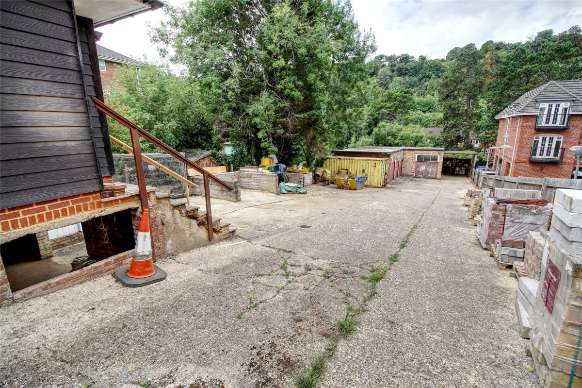 property for sale in Croydon Road, Caterham, Surrey, CR3 Price on