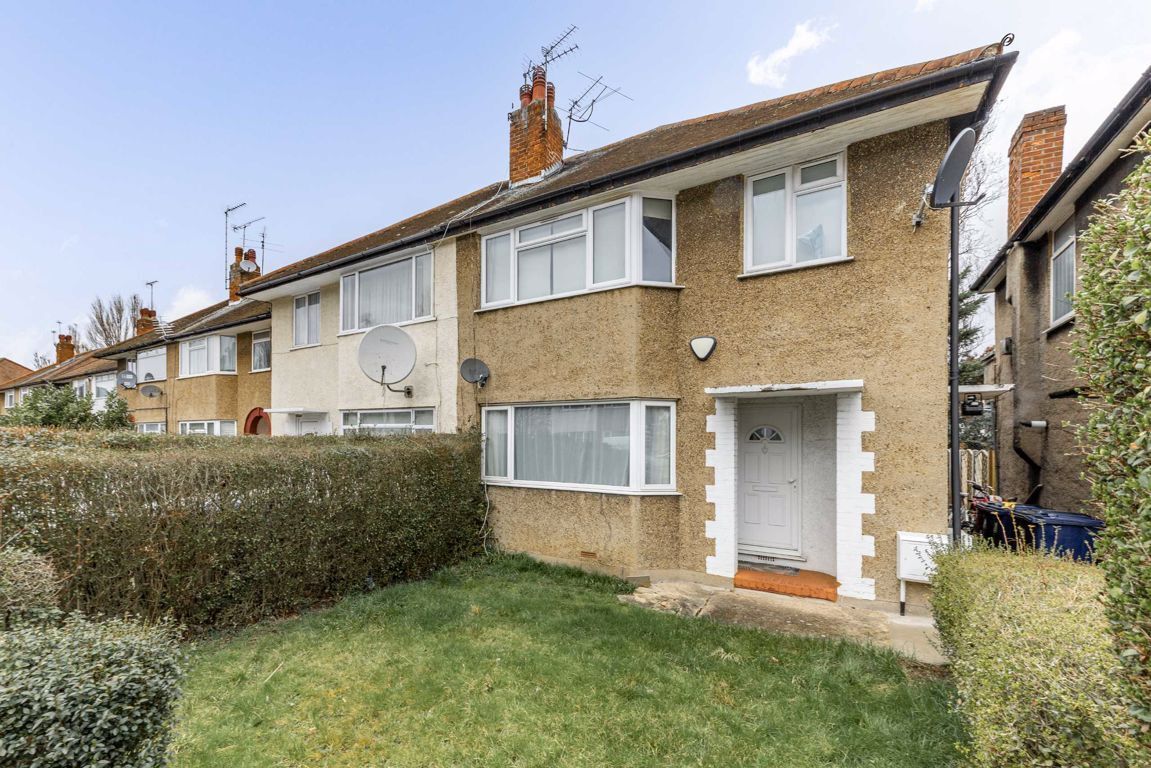Robertson Smith & Kempson 1 bedroom property for sale in Connell Crescent, Ealing £325,000