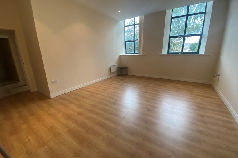 Ingrow Lane, Keighley 2 bedroom apartment Holroyds Estate Agents