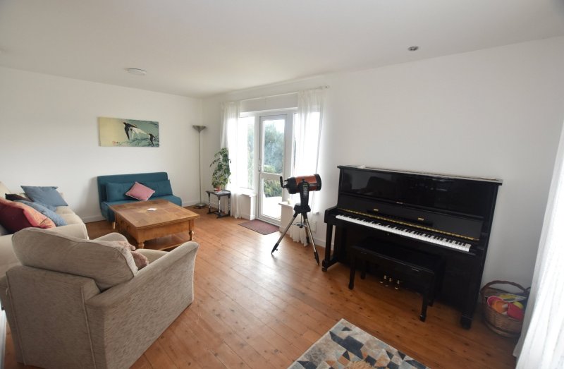 3 bedroom property to let in Hermosa Gardens, Teignmouth, Devon, TQ14