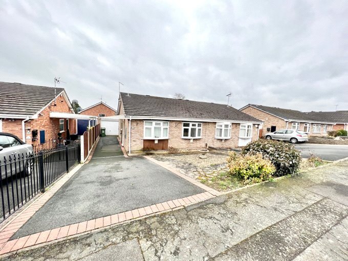 2 bedroom property for sale in Shakespeare Drive, Kidderminster, Worcestershire, DY10 Offers