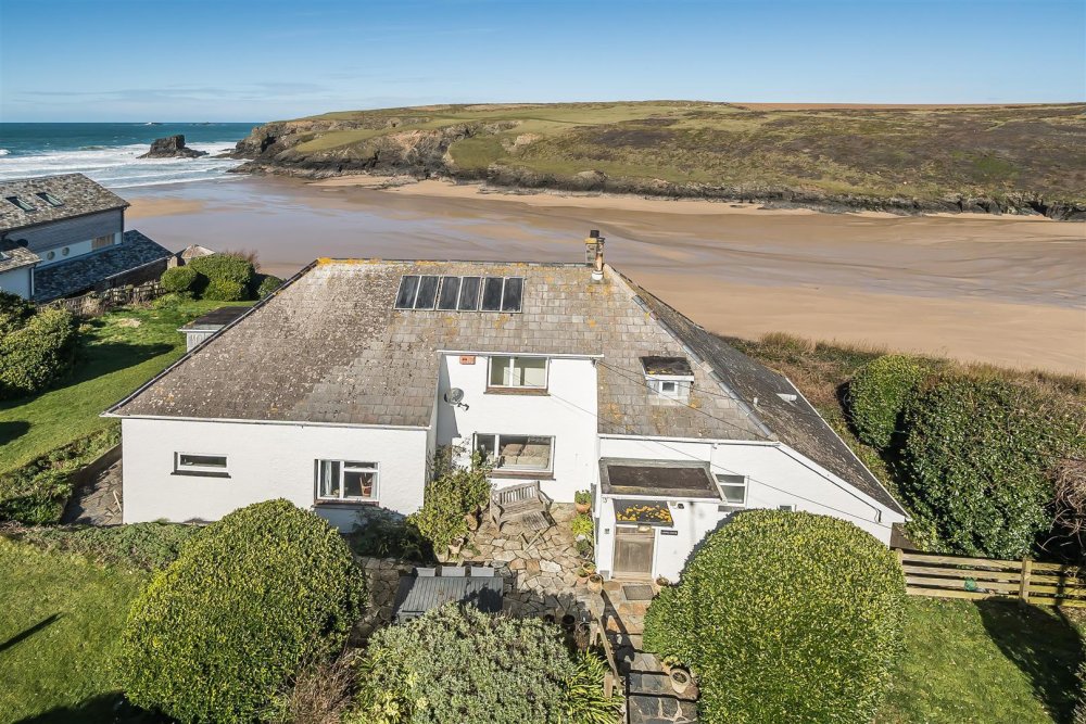 Stags 4 bedroom property for sale in Porthcothan Bay, Padstow