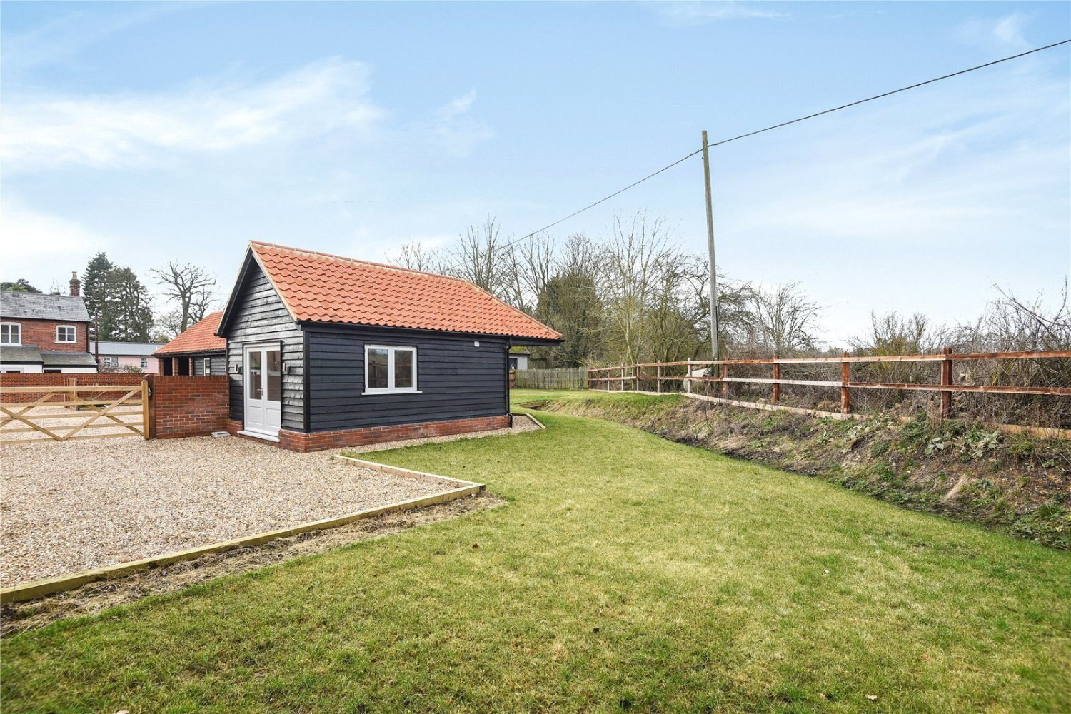 JacksonStops 2 bedroom property for sale in Plumbers Mews