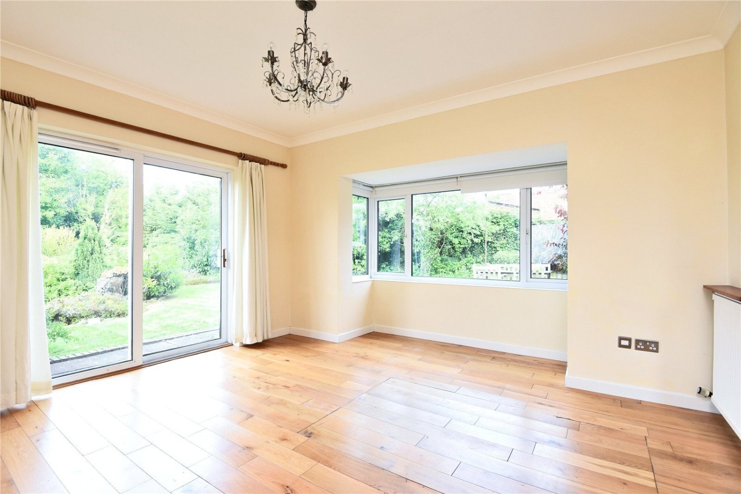 JacksonStops 4 bedroom property for sale in Duchess Drive, Newmarket