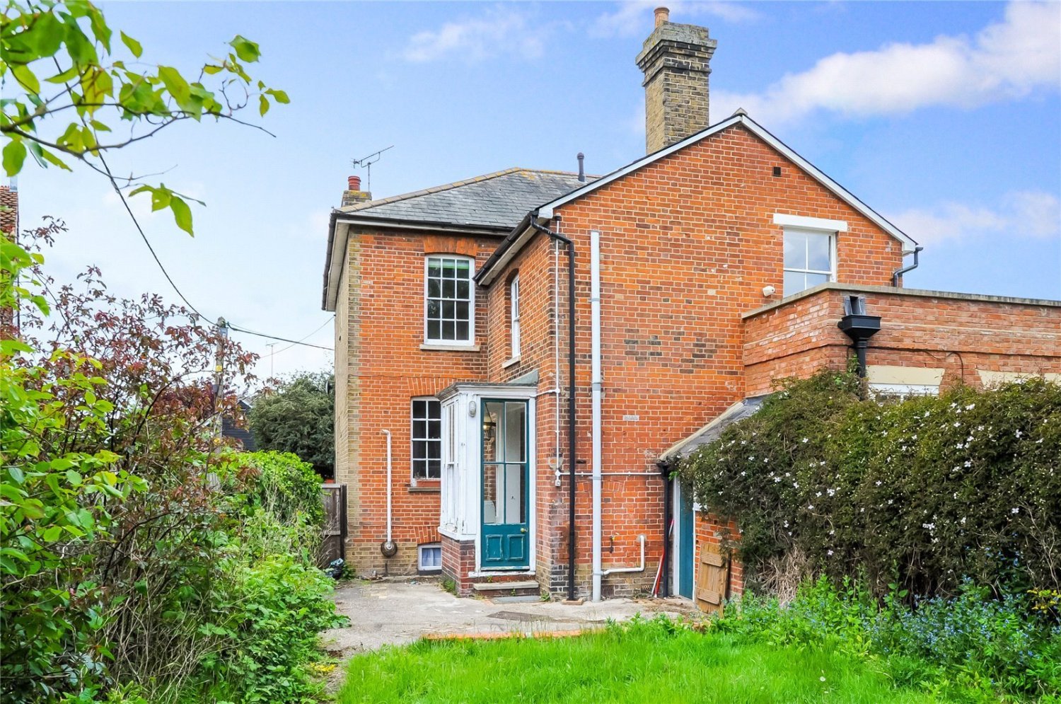 JacksonStops 3 bedroom property for sale in Albert Place, Coggeshall, Essex, CO6 Guide