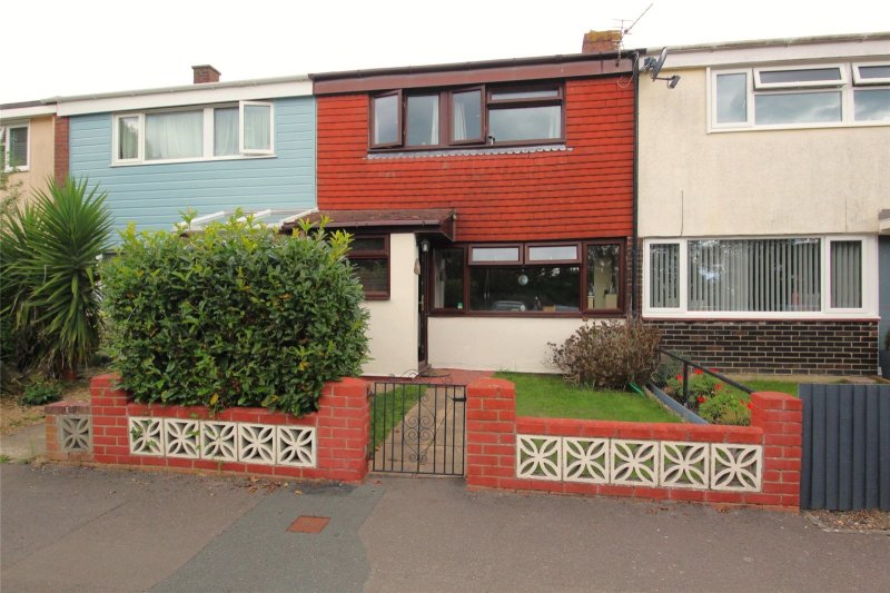 3 bedroom property for sale in Longfield Avenue, Fareham, Hampshire