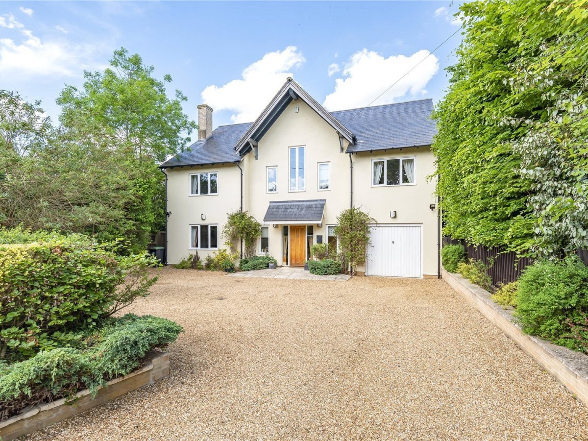 JacksonStops 5 bedroom property for sale in Newmarket Road, Cheveley