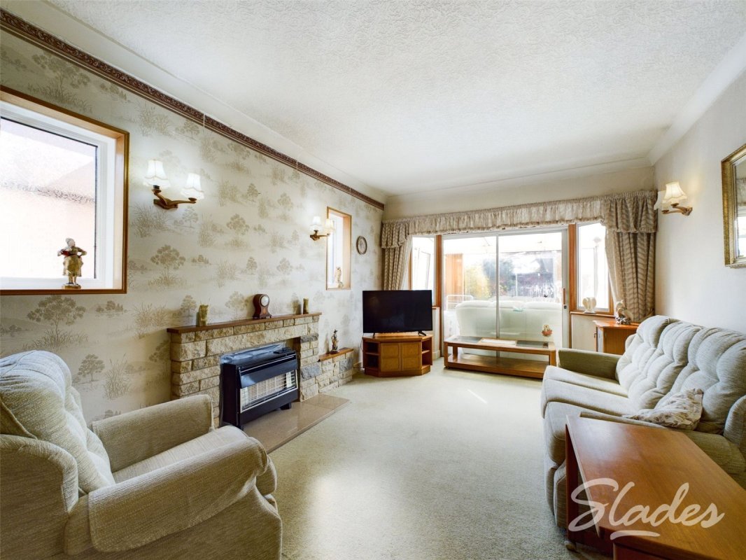 2 bedroom property for sale in Wick Lane, Wick, Bournemouth, BH6 £700,000