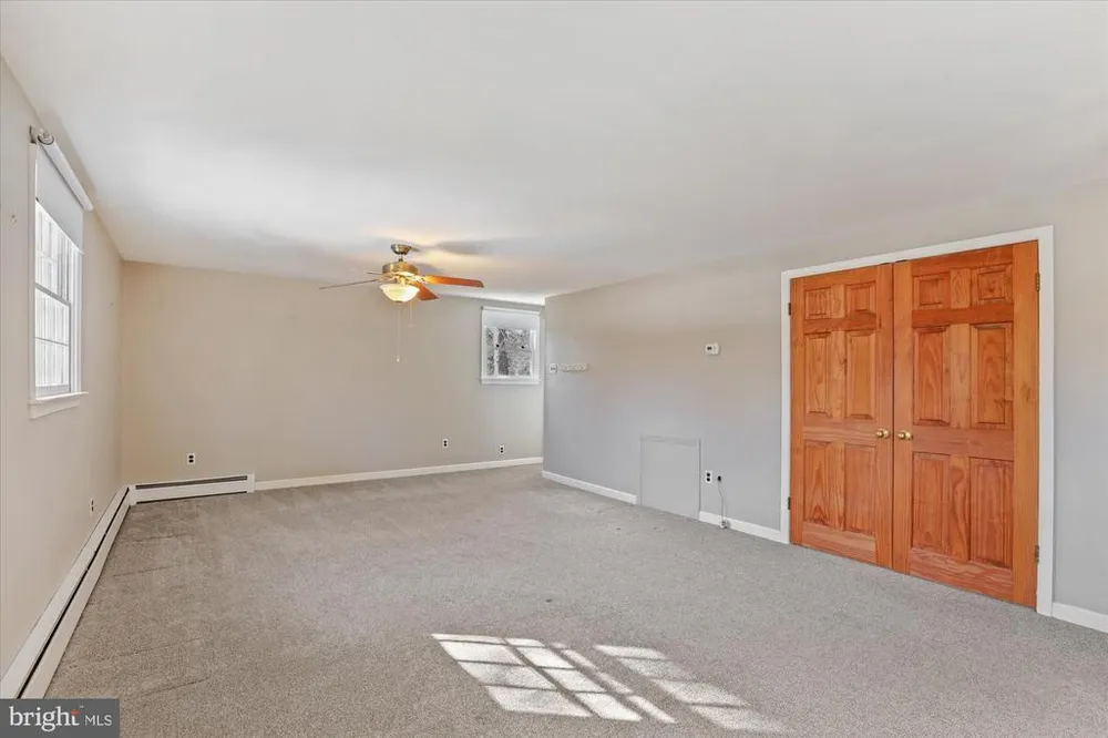24 Moyer Rd, Yardley, PA 19067