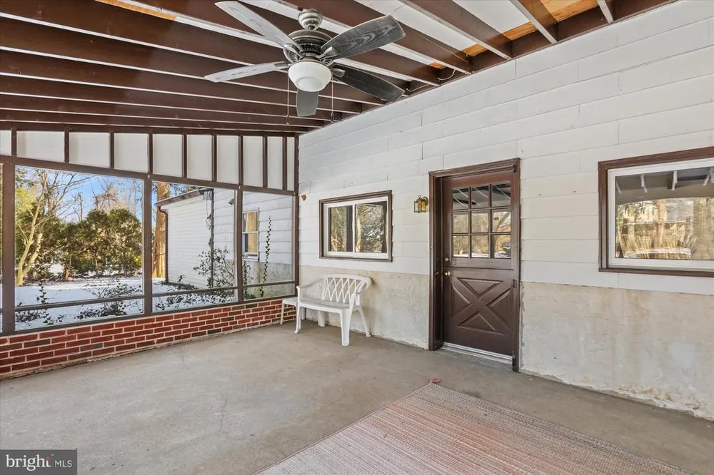 24 Moyer Rd, Yardley, PA 19067