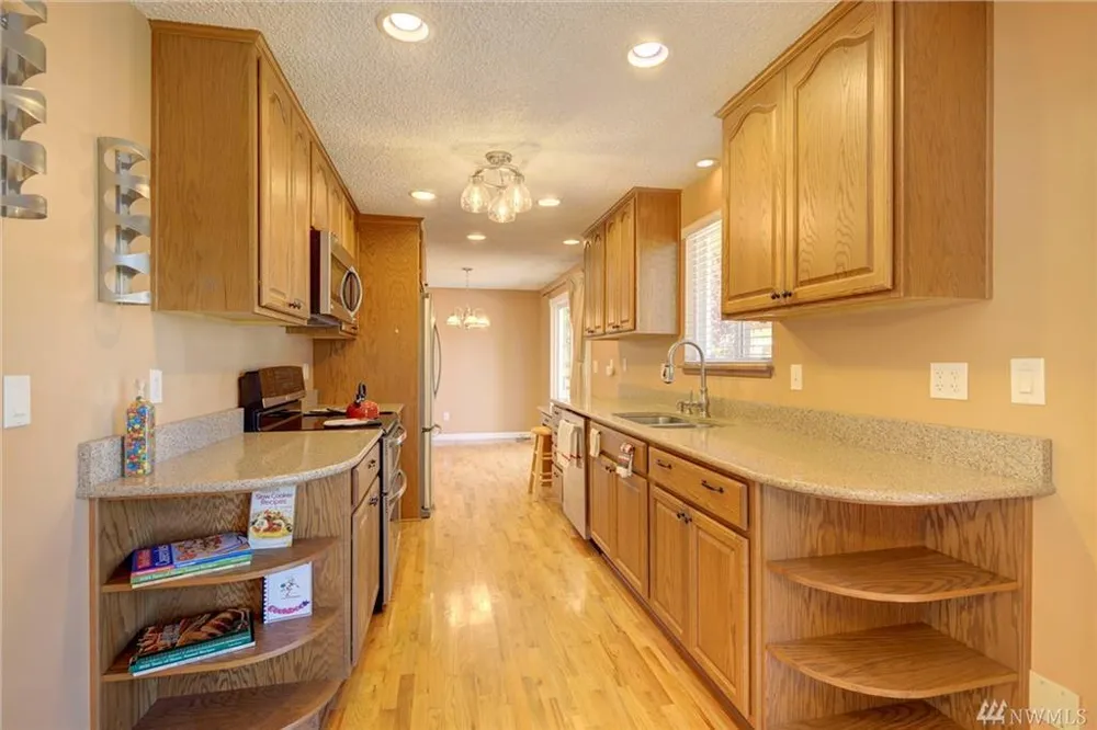 29409 35th Ave S, Auburn, WA 98001