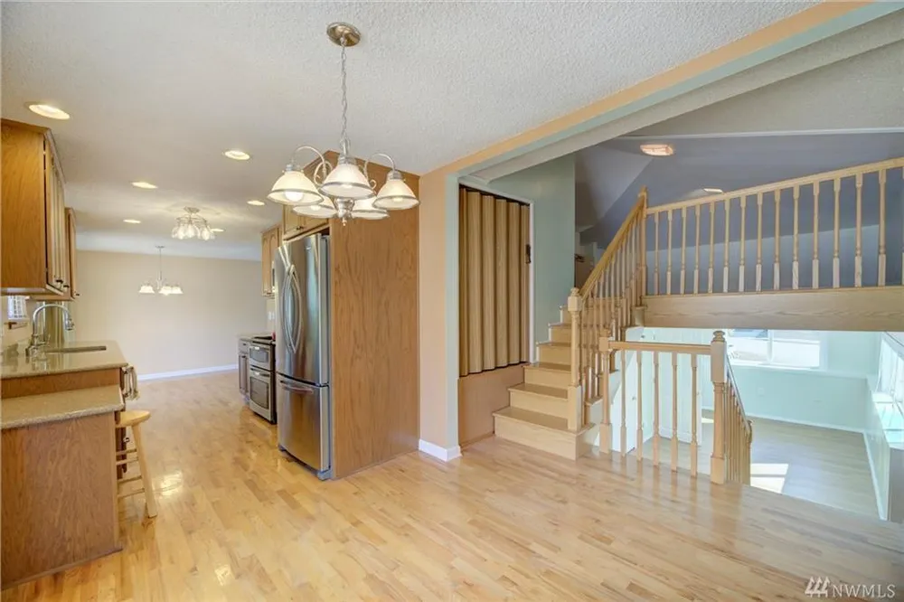 29409 35th Ave S, Auburn, WA 98001