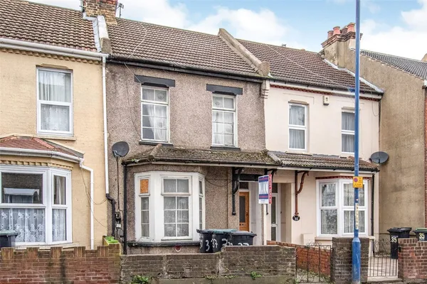 Wrotham Road, Gravesend, Kent, DA11