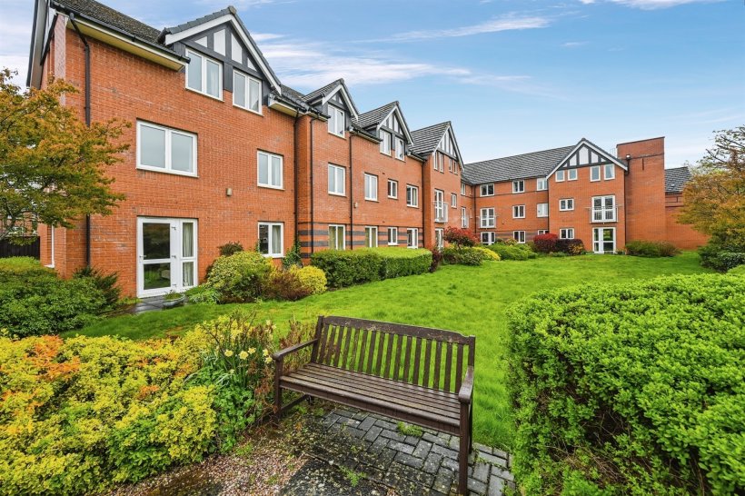 Park View, Ashbourne 2 bedroom retirement property Bagshaws Residential