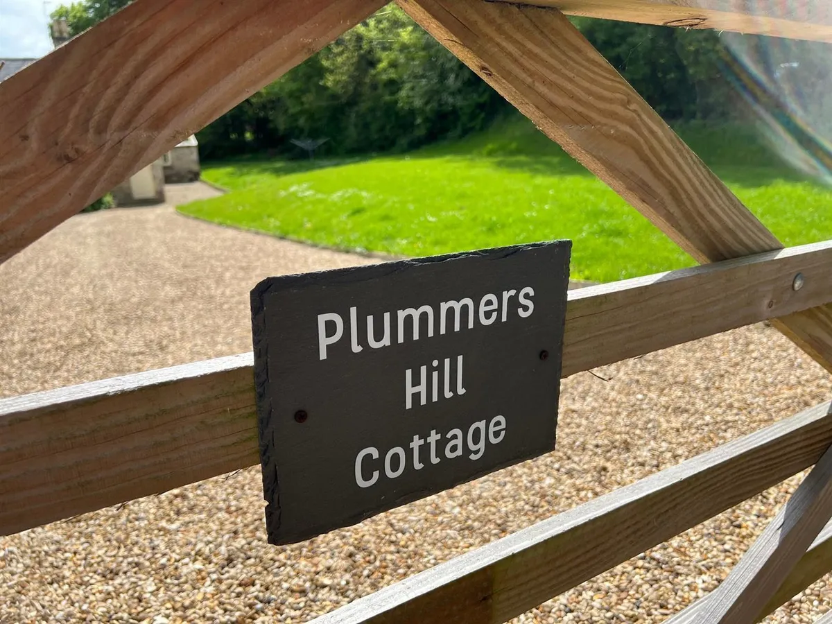 2 PLUMMERS HILL COTTAGE, GREAT PONTON
