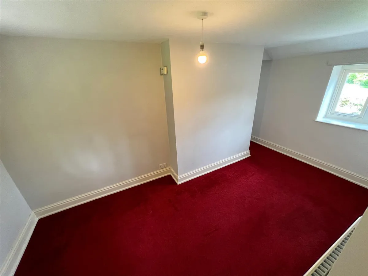 2 PLUMMERS HILL COTTAGE, GREAT PONTON