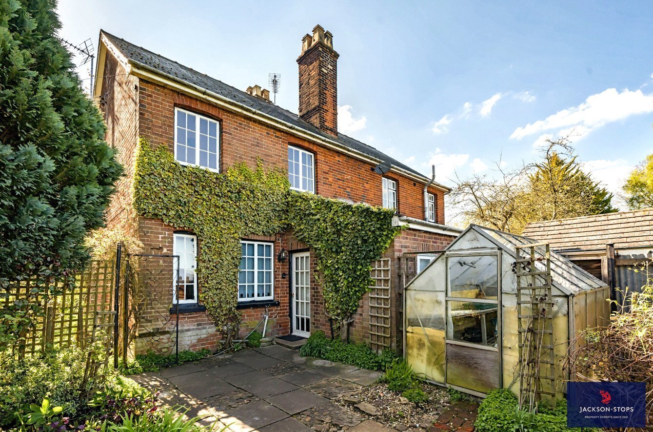 JacksonStops 3 bedroom property for sale in Bradley Road, Kirtling