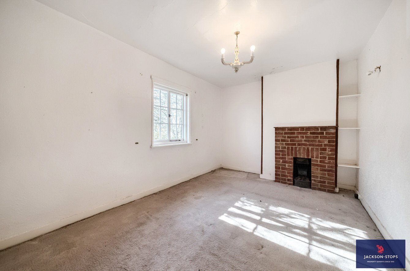 JacksonStops 3 bedroom property for sale in Bradley Road, Kirtling