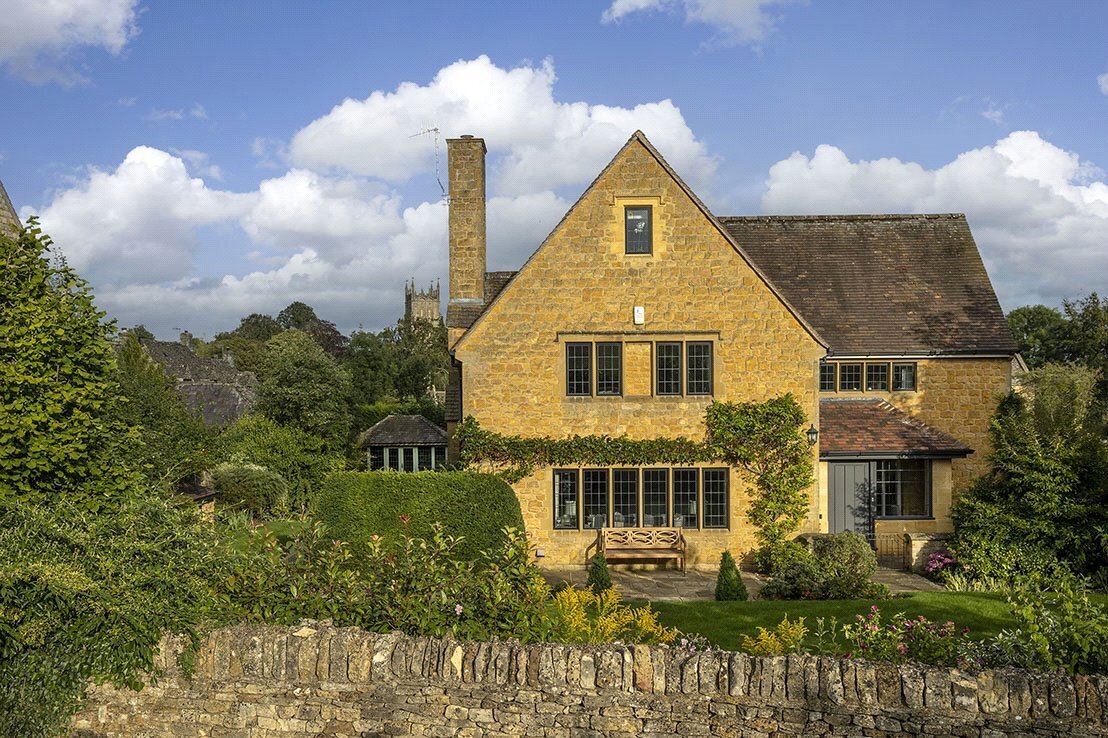 JacksonStops 4 bedroom property for sale in Griggs Close, Chipping