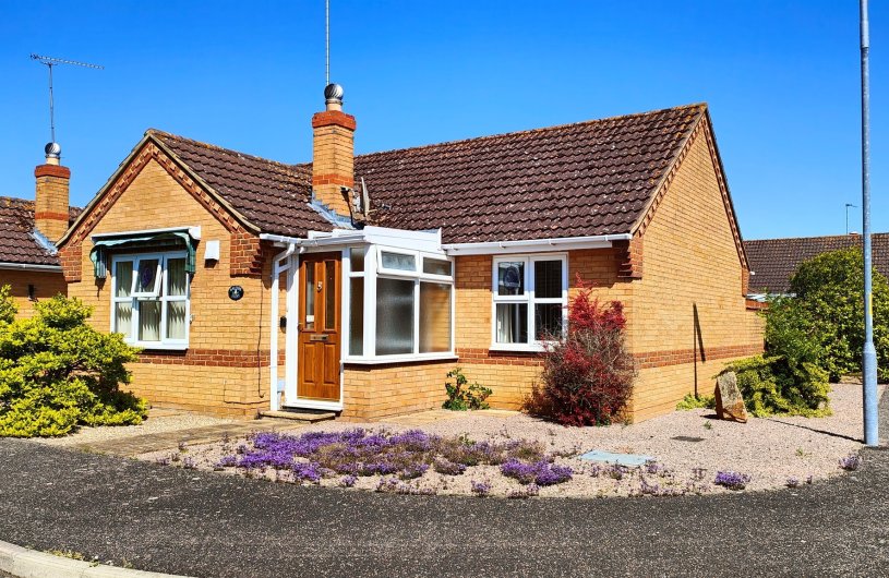 Curlew Close, Watton, Thetford 2 bedroom semidetached bungalow