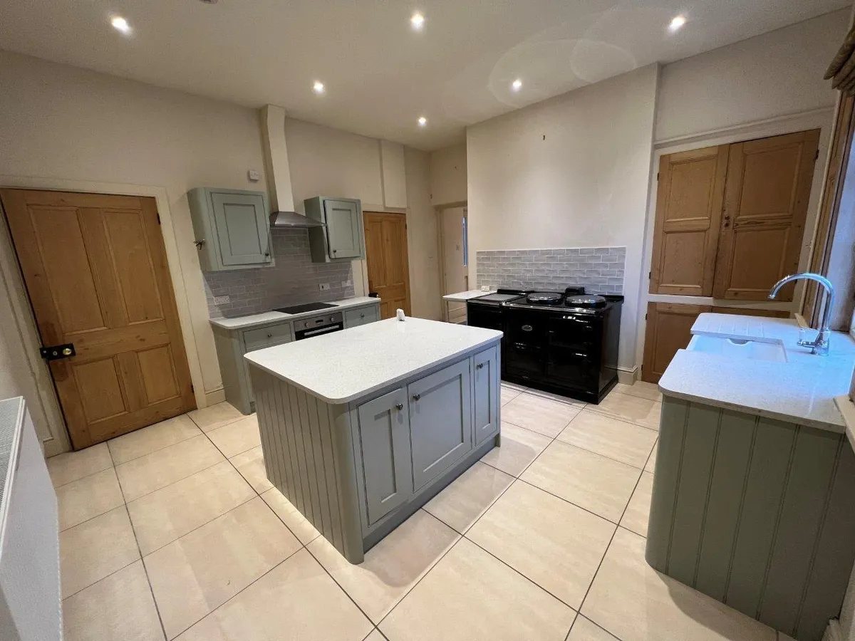 MANOR FARMHOUSE, HIGH STREET, COLSTERWORTH, GRANTHAM