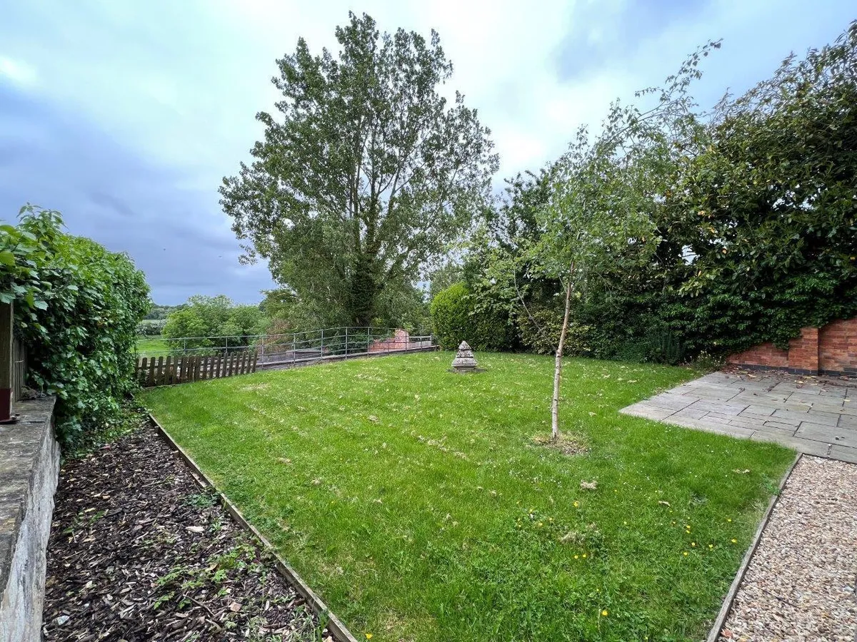 MANOR FARMHOUSE, HIGH STREET, COLSTERWORTH, GRANTHAM