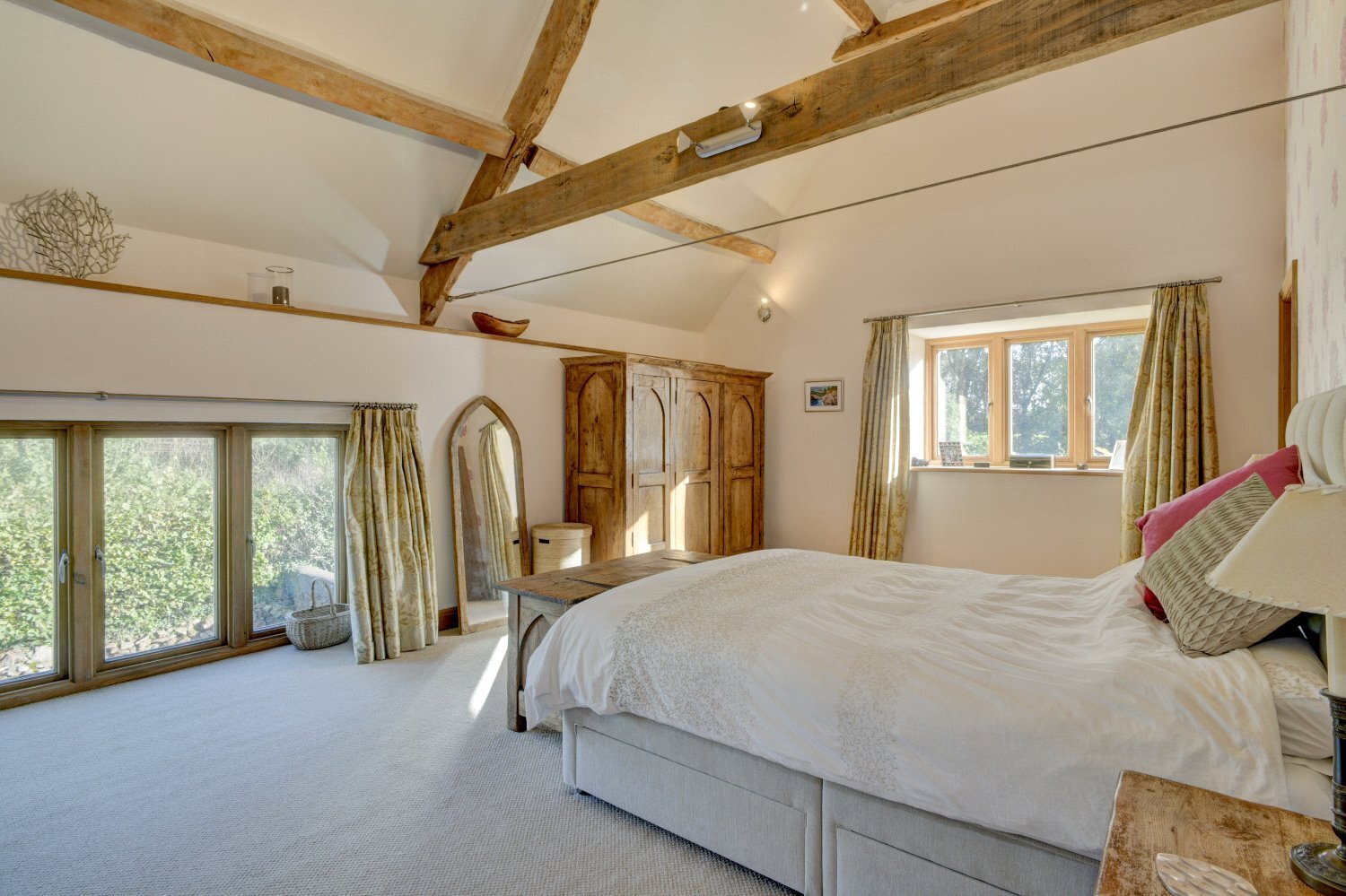 JacksonStops 5 bedroom property for sale in Pound Lane,