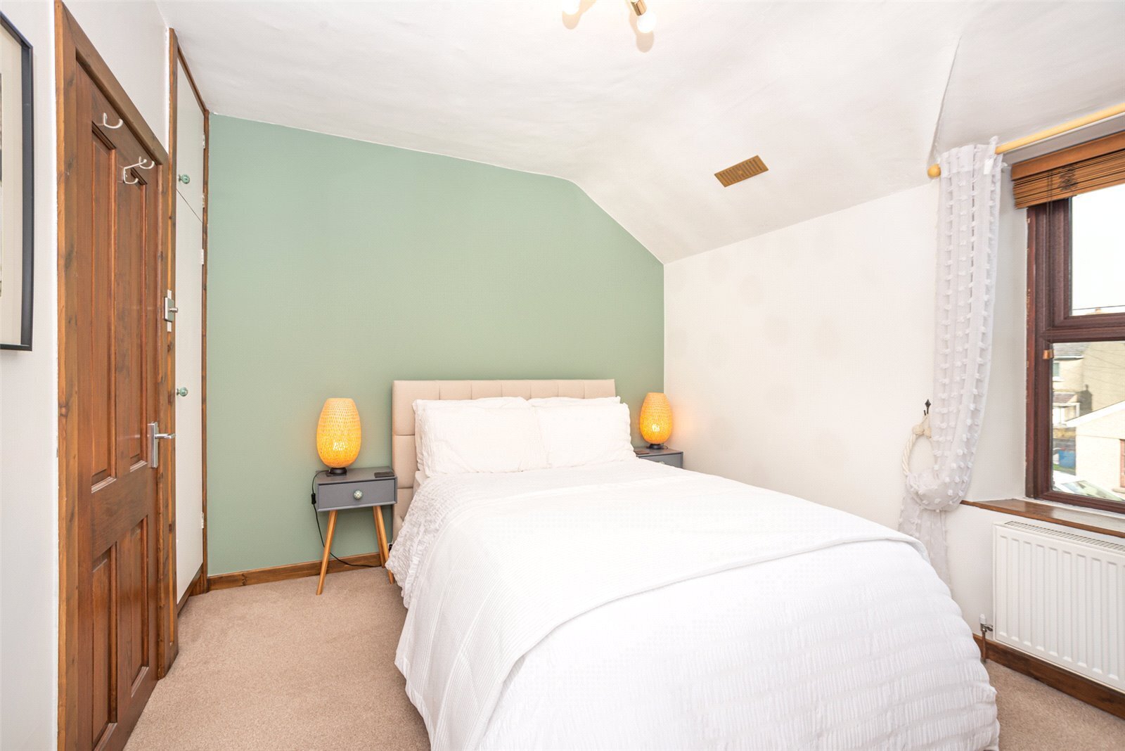 2 bedroom property for sale in Bryn Bras Terrace, Lon Dryll