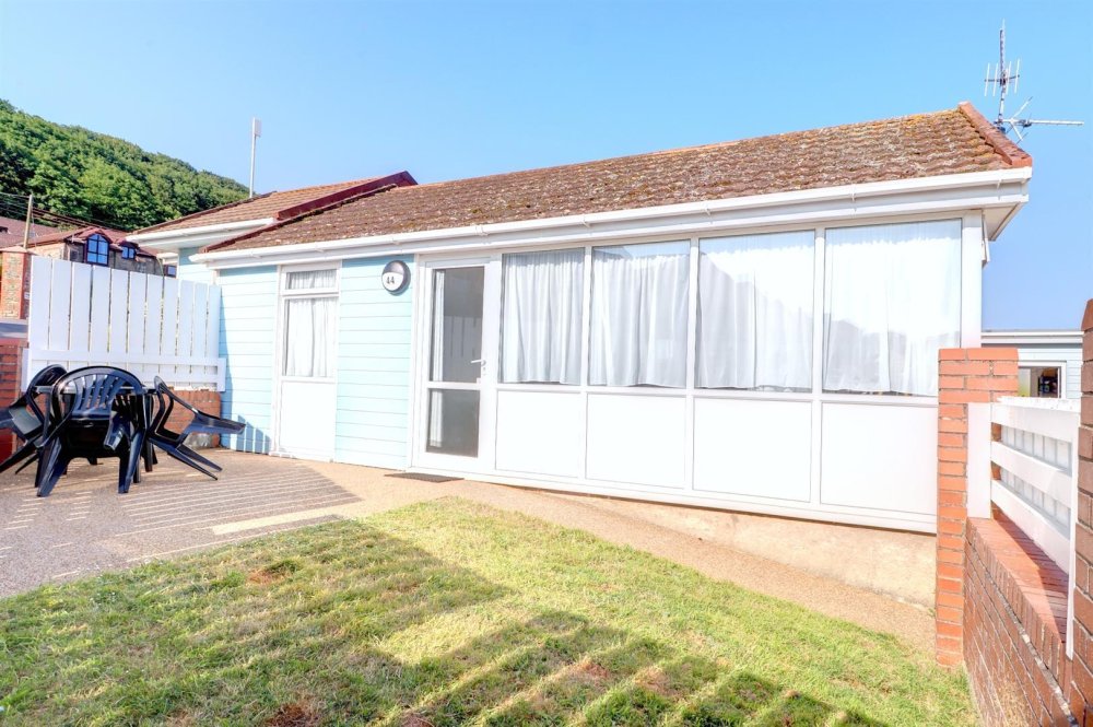 2 bedroom property for sale in Golden Bay Holiday Park, Westward Ho