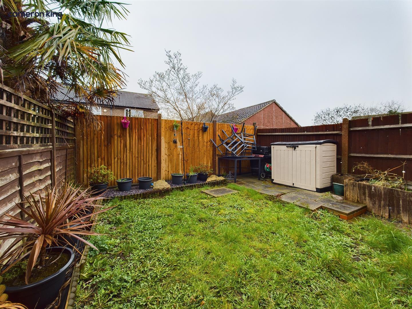 1 bedroom property for sale in Dunster Gardens, Cippenham £230,000