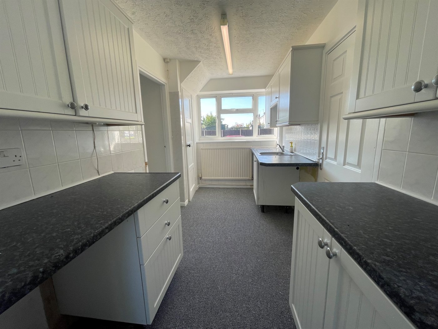 3 bedroom property for sale in Godsey Crescent, Market Deeping