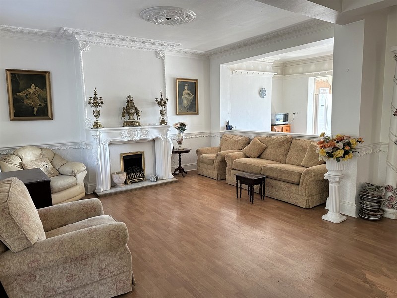 4 bedroom property for sale in Dinas Baglan Road, Baglan, Port Talbot