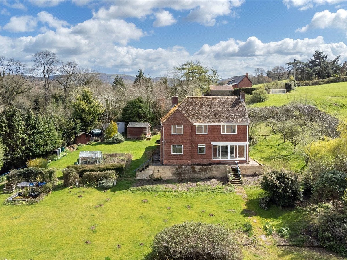 4 bedroom property for sale in Coddington, Ledbury, Herefordshire, HR8