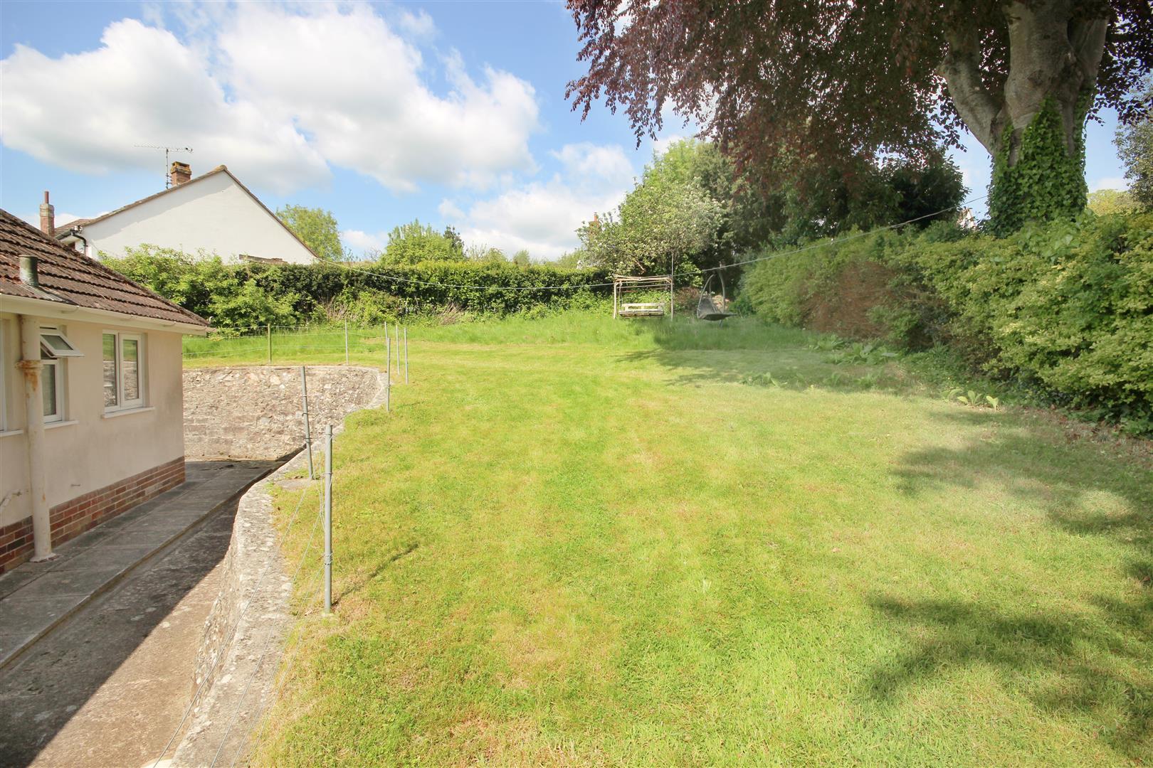 3 bedroom property for sale in Leamount, 46 Talbot Road, Lyme Regis