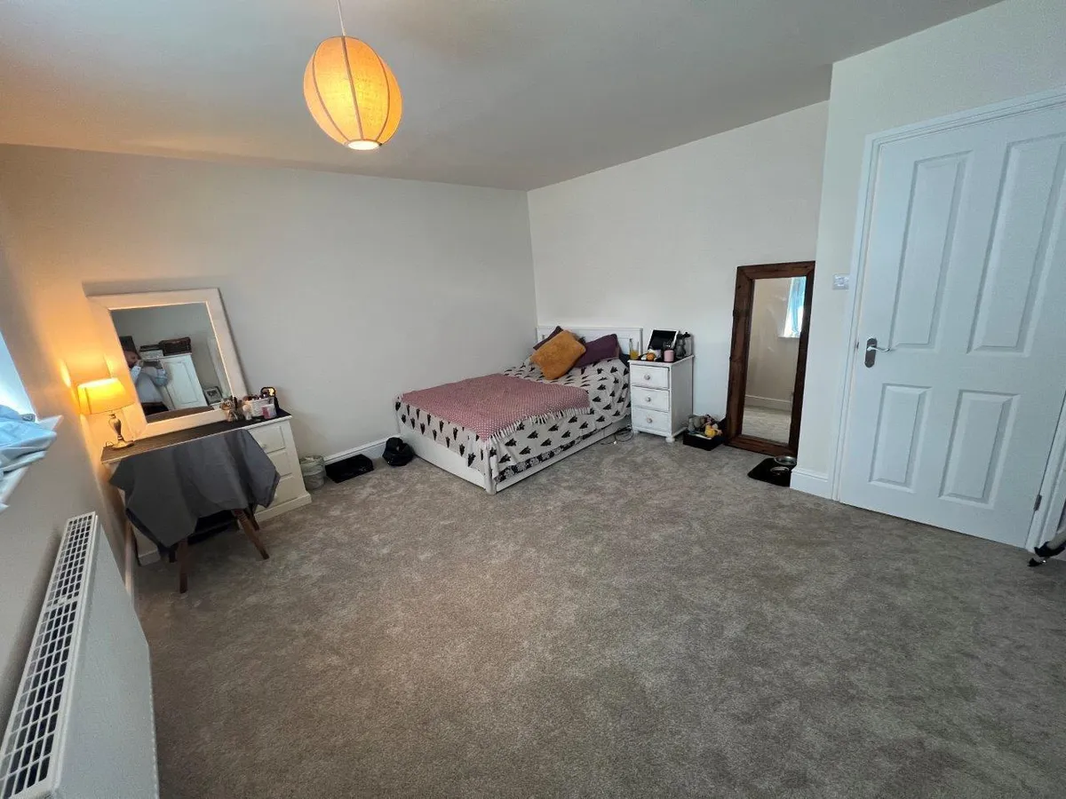 EAST LODGE, HUNGARTON, LEICESTERSHIRE
