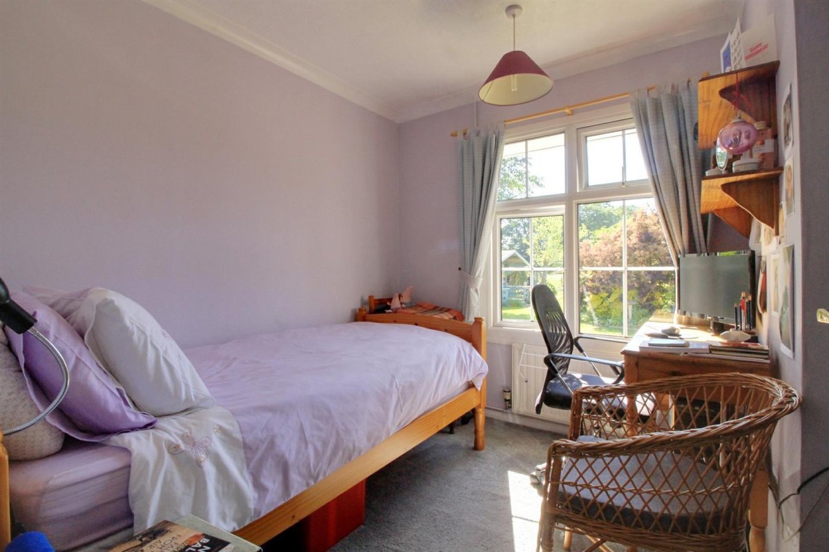 3 bedroom property for sale in Mill Road, North Tuddenham £300,000