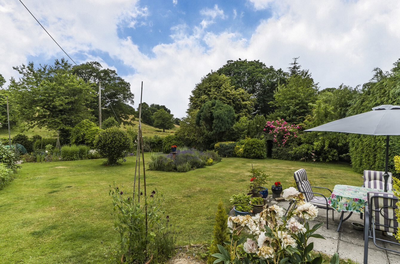 3 bedroom property for sale in Moretonhampstead, Newton Abbot, Devon