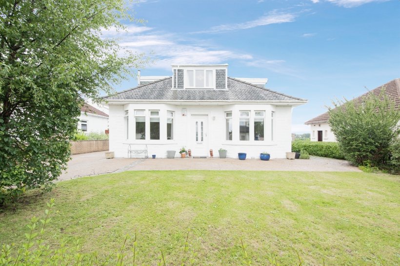 Southwold Road, Ralston, Paisley 4 bedroom detached bungalow Allen