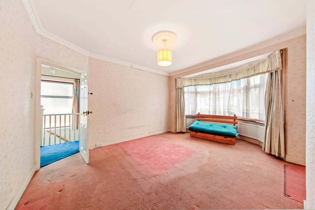 3 bedroom property for sale in Dollis Hill Lane, London, NW2 £750,000