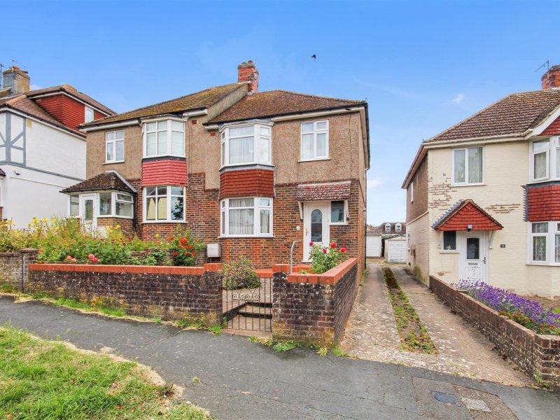 3 bedroom property for sale in Midhurst Rise, Brighton Offers in the