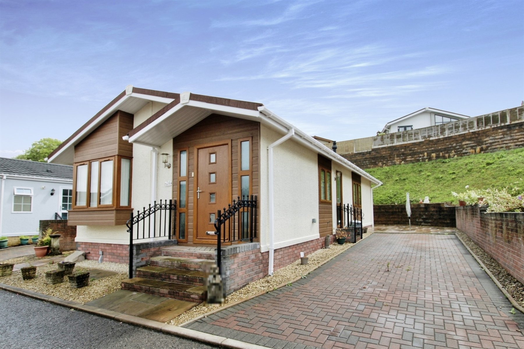 2 bedroom property for sale in Cambrian Residential Park, Cardiff