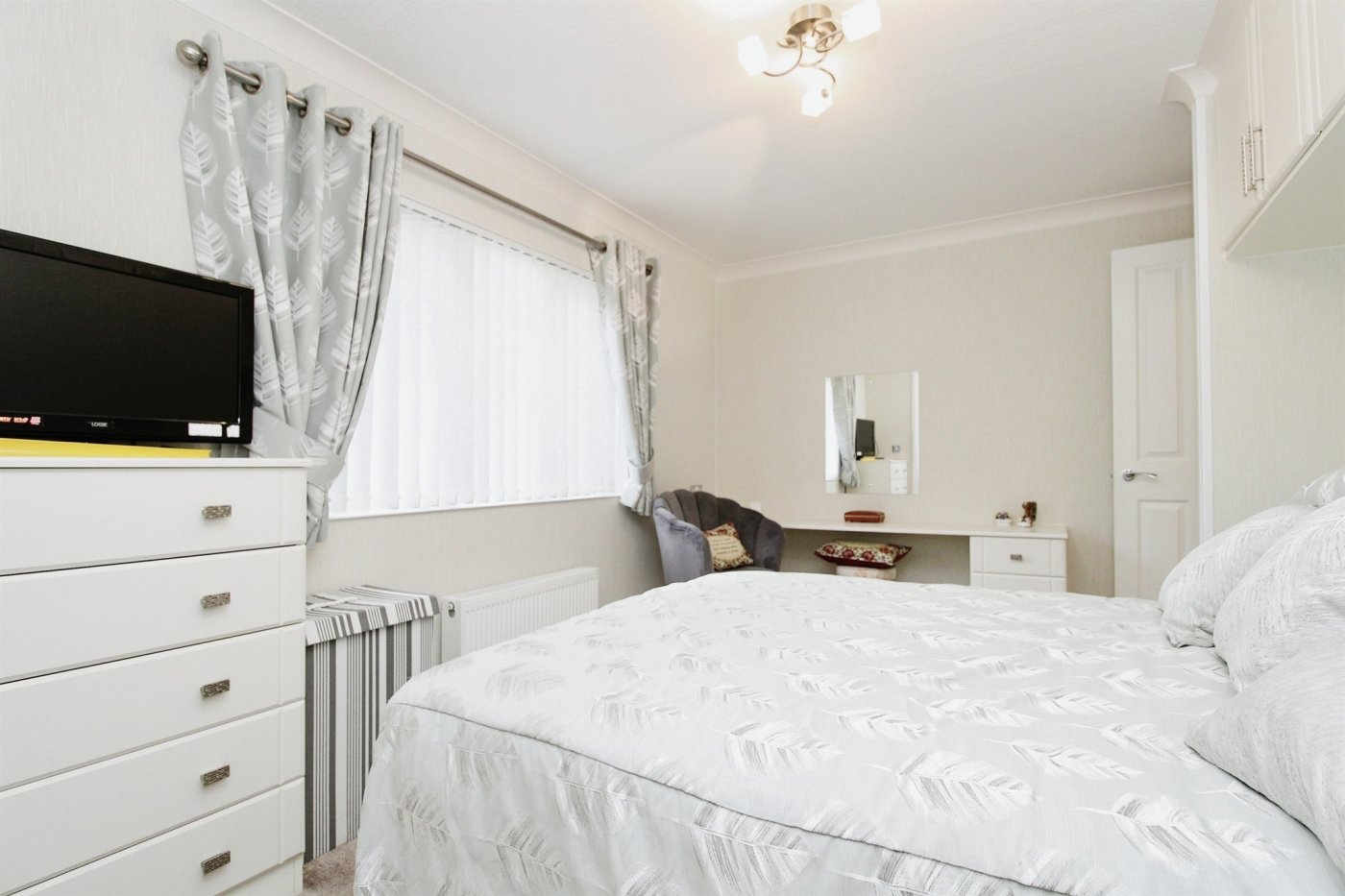 2 bedroom property for sale in Cambrian Residential Park, Cardiff