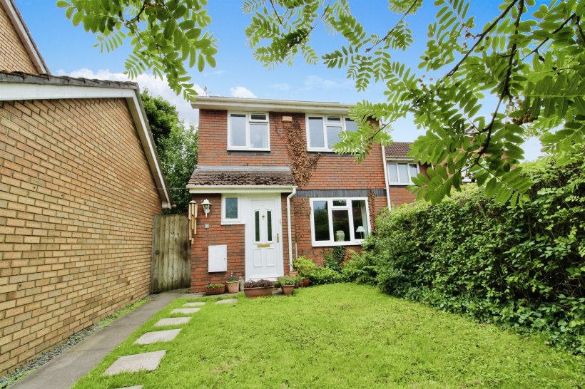 Beckgrove Close, Pengam Green, Cardiff 3 bedroom semidetached house