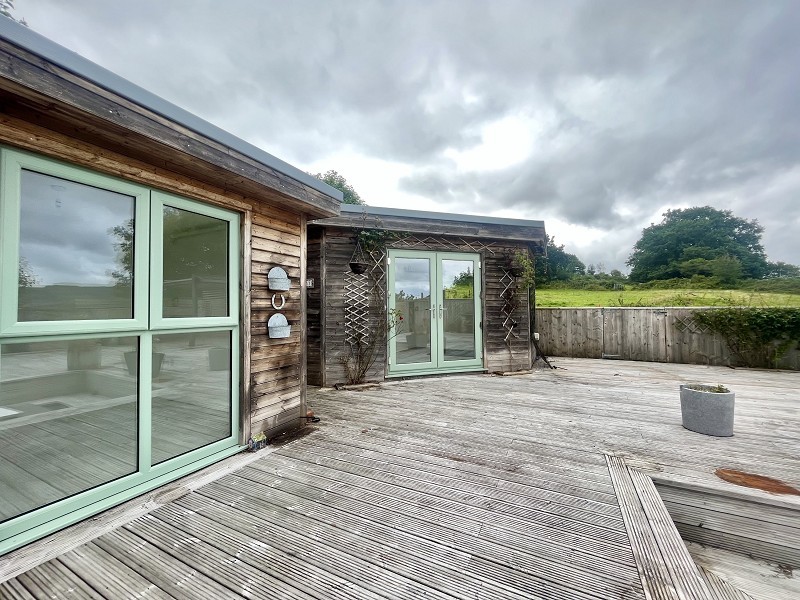 5 bedroom property for sale in Pen Yr Alltwen, Alltwen, Pontardawe